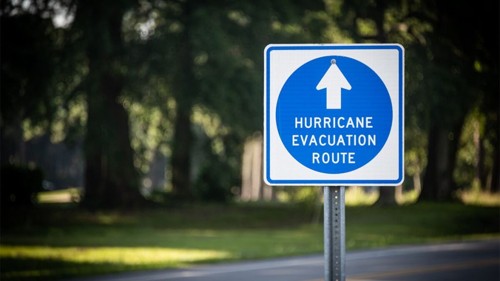 Preparing Your Car for a Hurricane: An Emergency Checklist